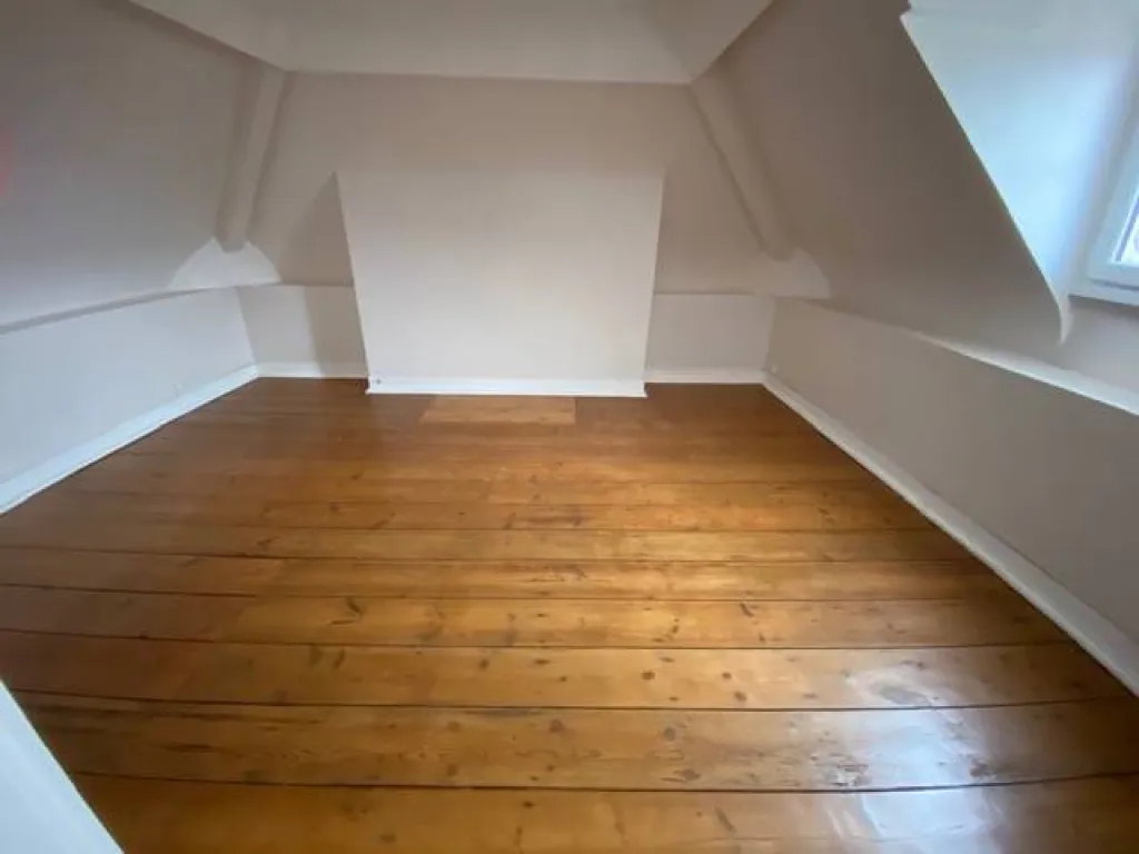 A acheter maison bourgeoise entièrement rénové de 130m² sur 350m² de terrain sur la commune de SAINT AUBIN LES ELBEUF 76410