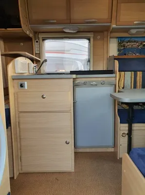 VENDU CAMPING CAR ROLLER TEAM 225P