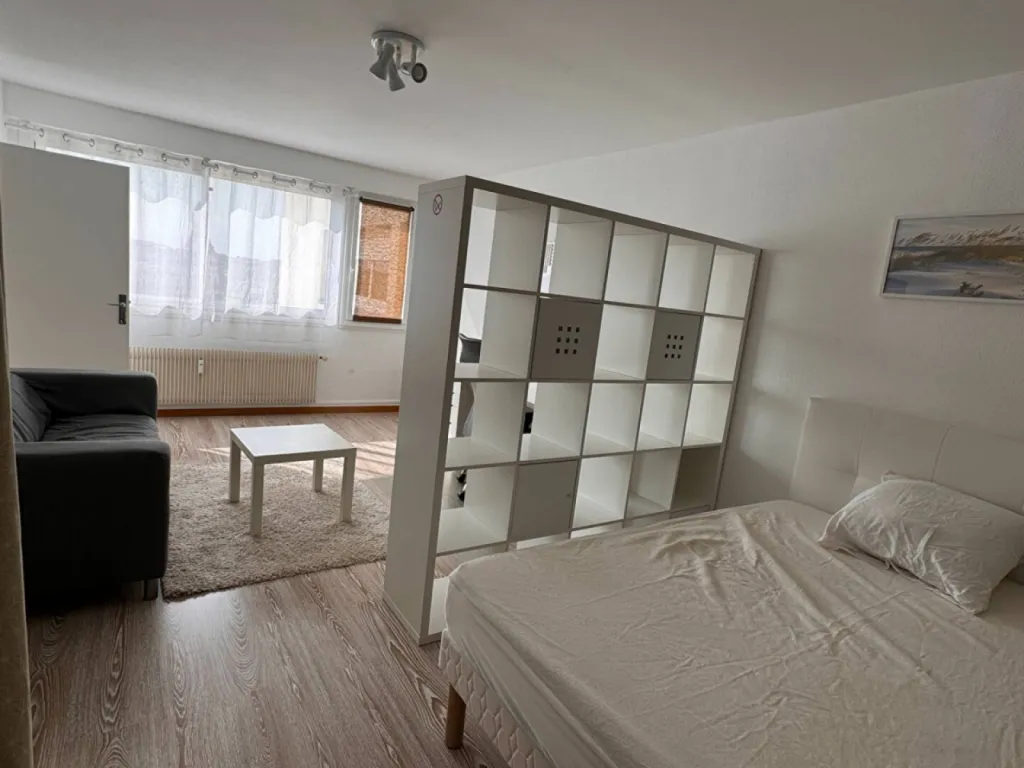 Situé au 129 rue Méridienne à Rouen (rive gauche)