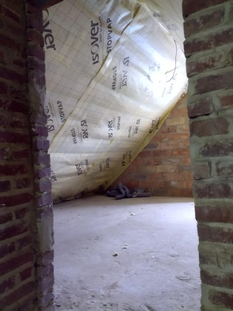 Isolation thermique par l'intérieur : Isolation des rampants dans les combles