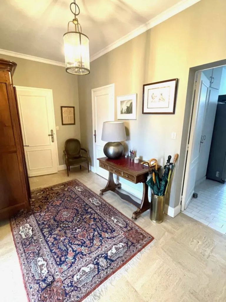 Vendu Bel appartement Darchand rénové Le Bouscat  