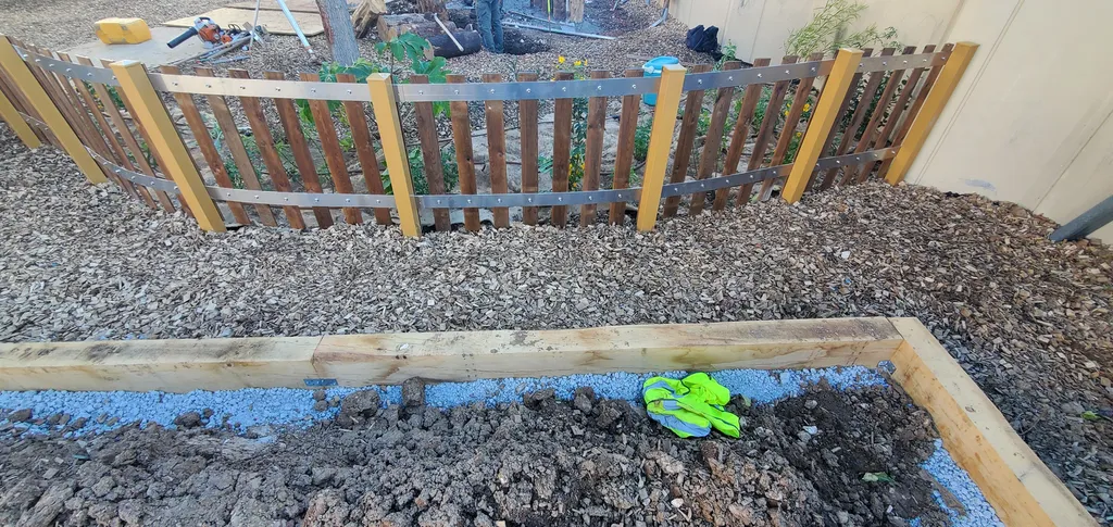 Conception d’une clôture norme PMI dans une école à Toulon