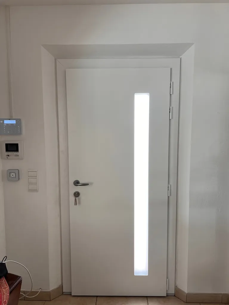 Porte d’entrée monobloc aluminium sur mesure à Contes près de Nice