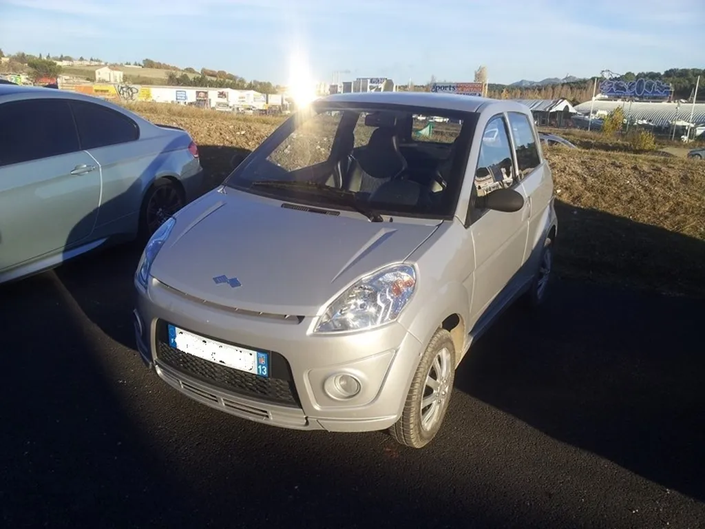 Voiture sans permis Occasion Minicar Aix En Provence Ligier Ixo Linea année 2012