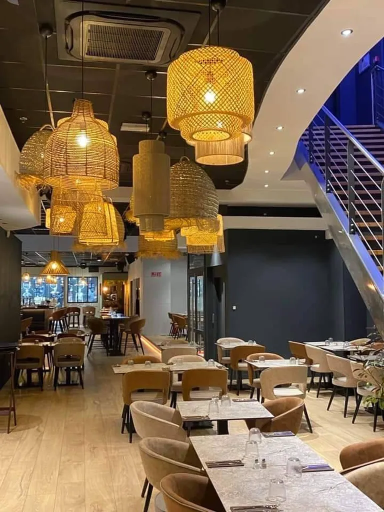 Restaurant pour déjeuner rapidement Bourgoin-Jallieu Woods