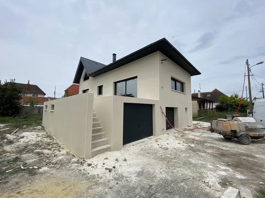 Enduit finition grattée 