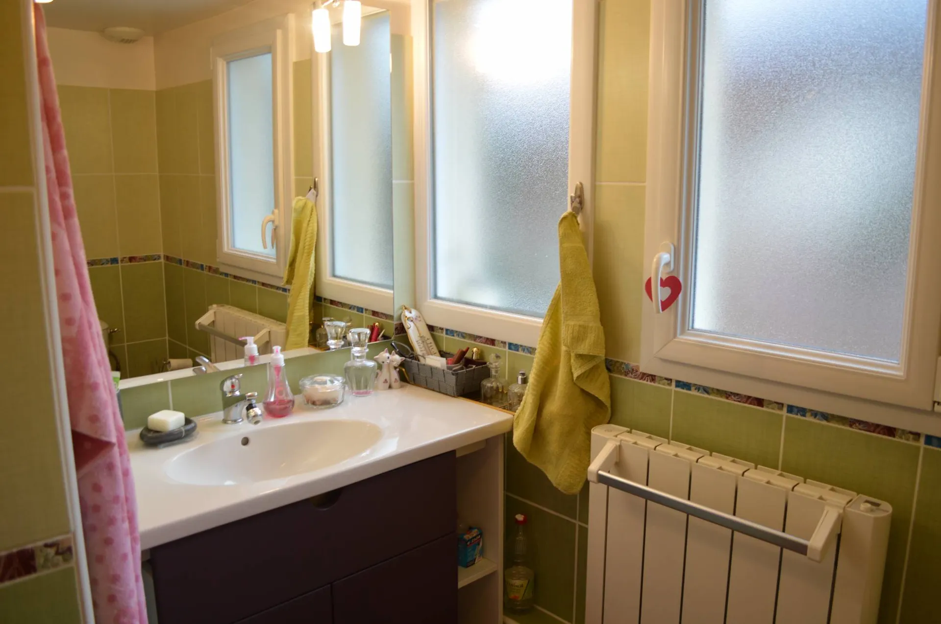 CHARMANTE MAISON BORD DE MER