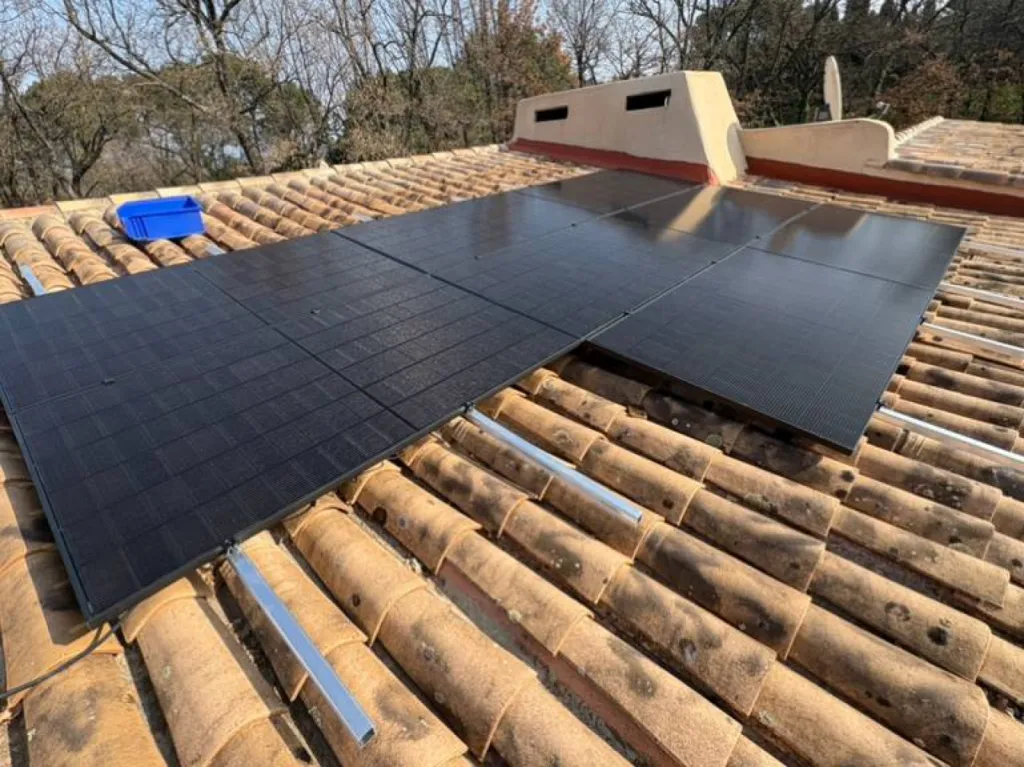 Devis et pose de panneaux photovoltaïque sur mesure à côté d'Aubagne
