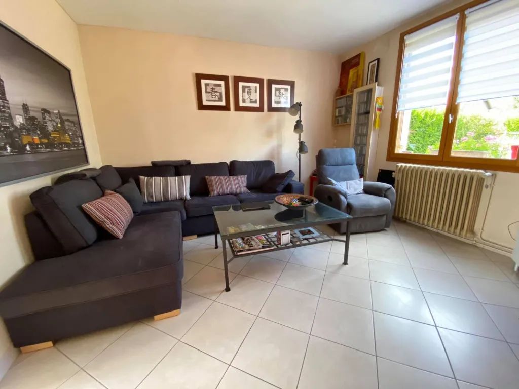 recherche maison pont de l'arche a vendre