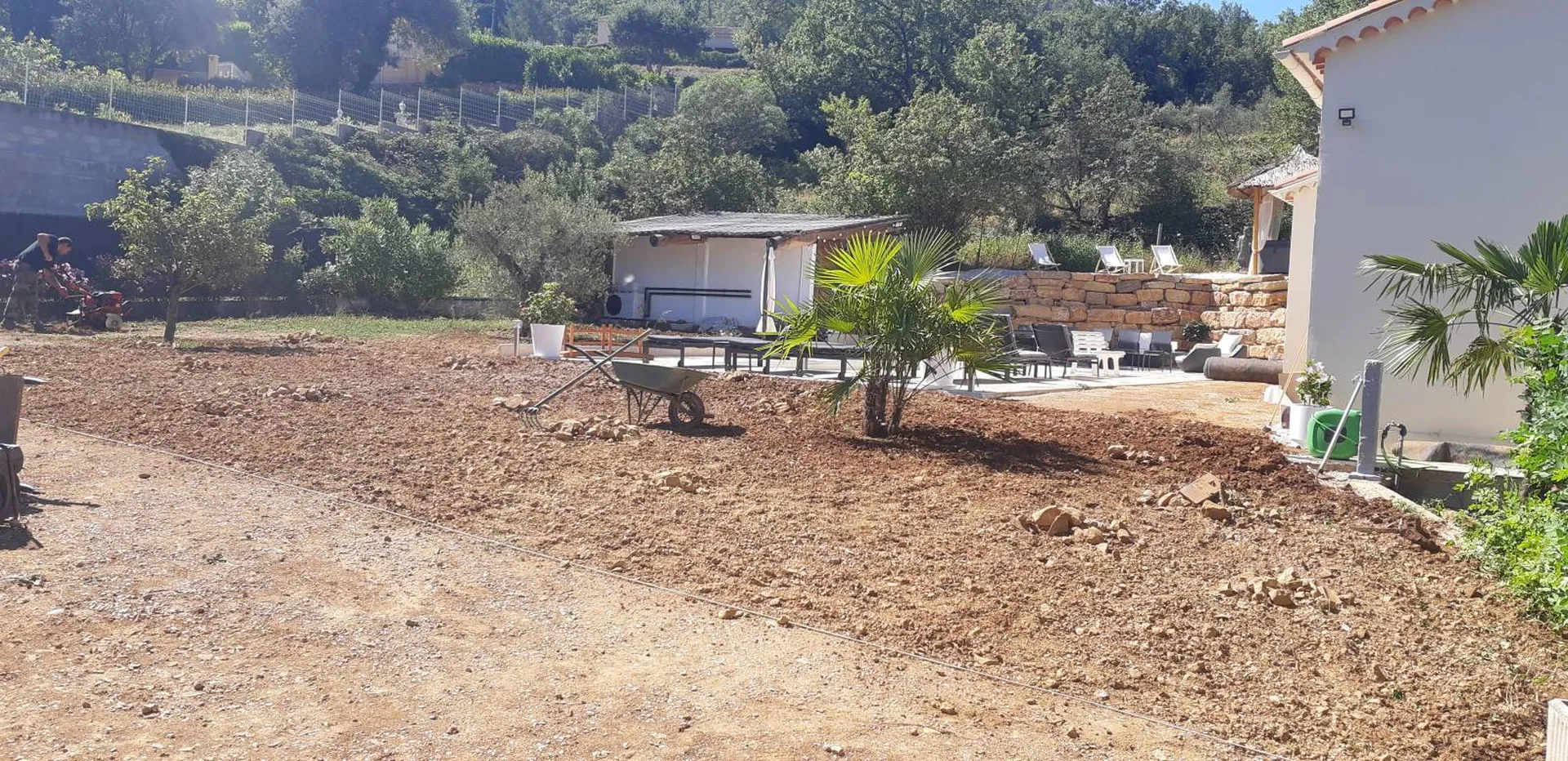 faire poser un système arrosage dans mon jarin à marseille