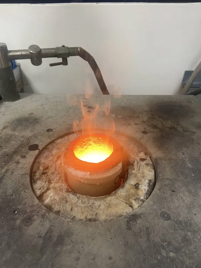 Fonte de bijoux en or 18 carats