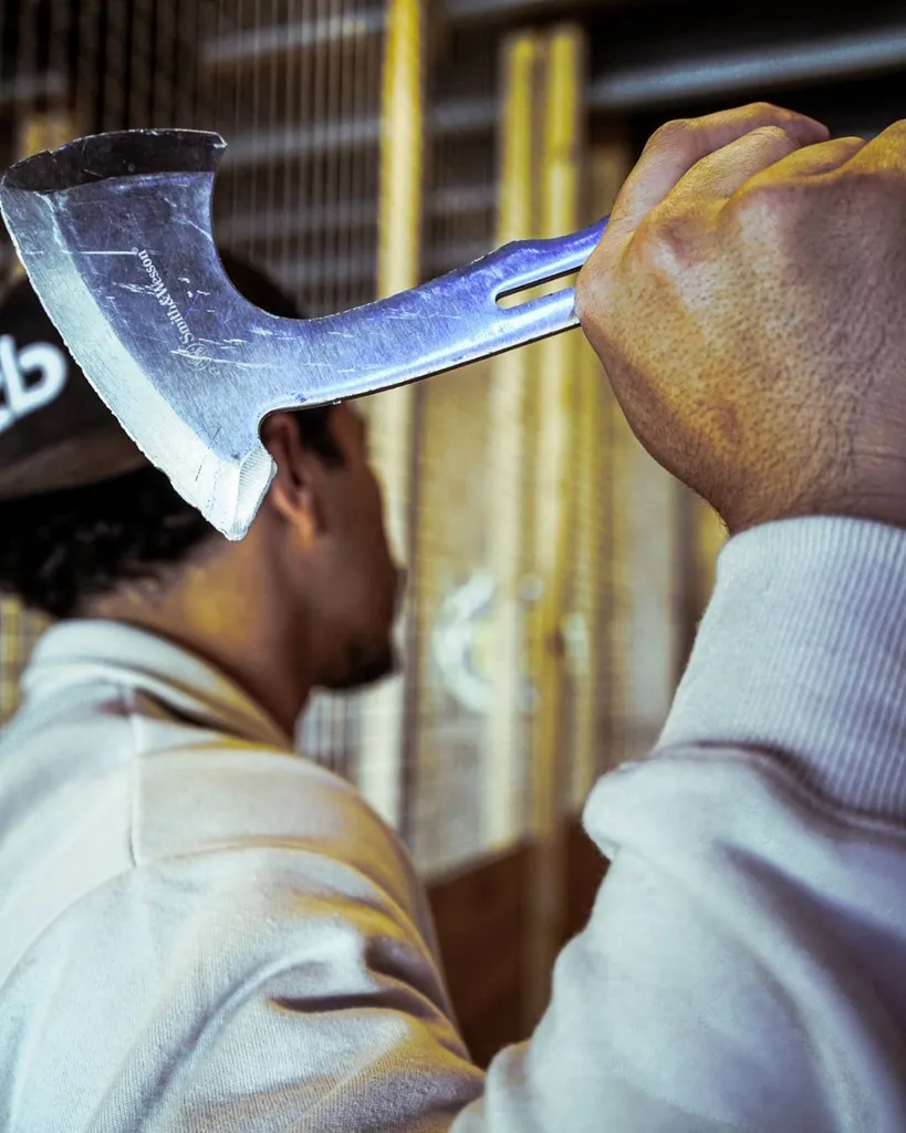 Nouveau jeu sensationnel au Delta Game Plan de Campagne : le lancer de hache !