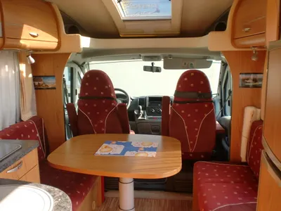 BURSTNER PRIVILEGE T 710