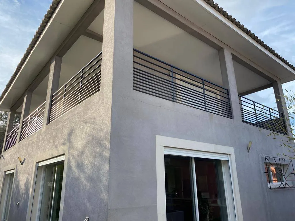 garde corps en acier ferronnerie sur mesure saint maximin