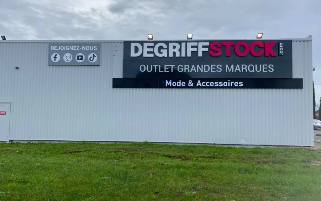 enseigne  Degriff Stock de Montoban 
