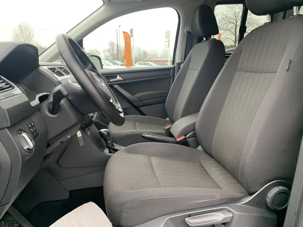 Volkswagen Caddy Essence boite automatique d'occasion proche de Rouen