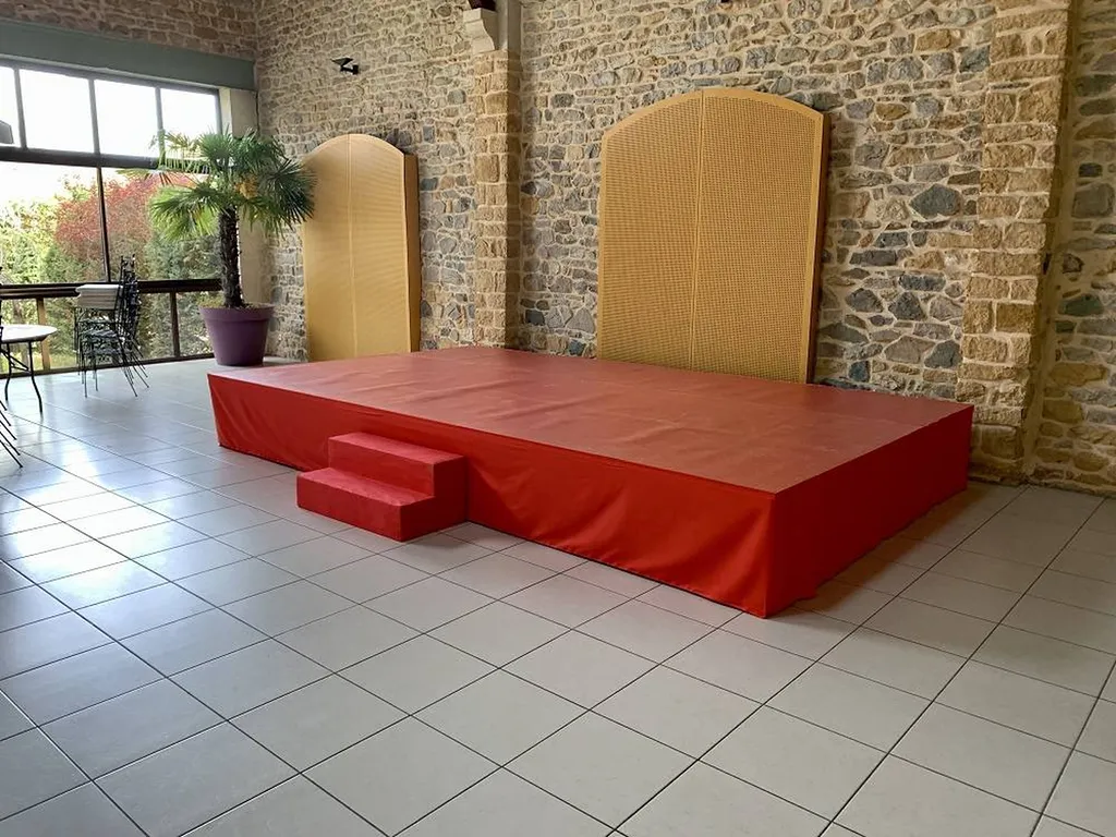 Estrade pour mariage cérémonie à Lyon