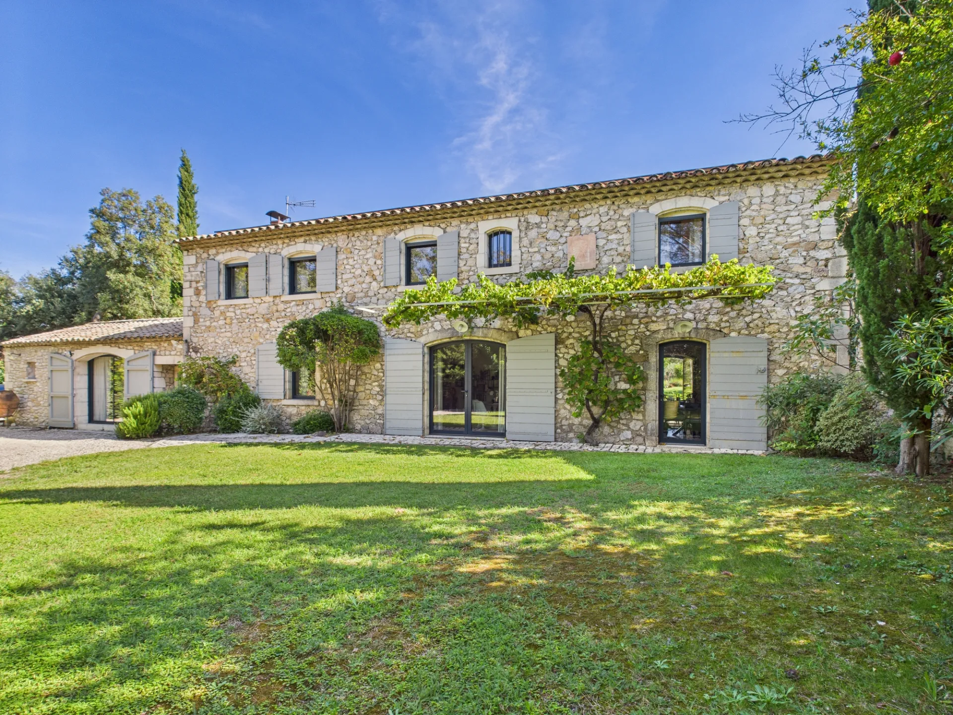 Mas authentique aux matériaux premium - à vendre - Maussane-les-Alpilles - Provence - My Home Connexion