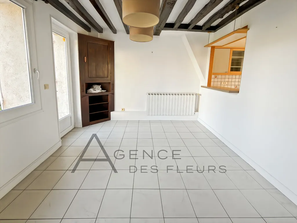 À vendre, belle maison familiale de 155m² sur un terrain de 2500m² située à Saint-Aubin-les-Elbeuf