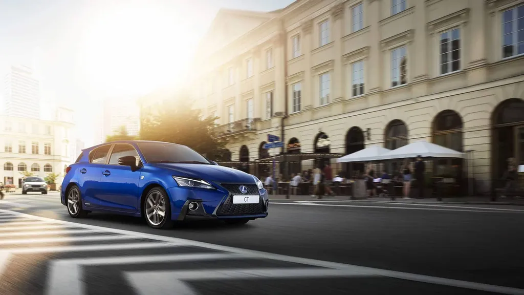 Voiture hybride 2018 Lexus CT 200H un compromis ville campagne
