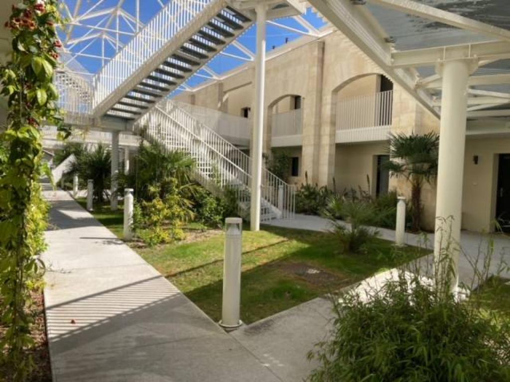 appartement à vendre proche parc bordelais T5 lumineux avec parking