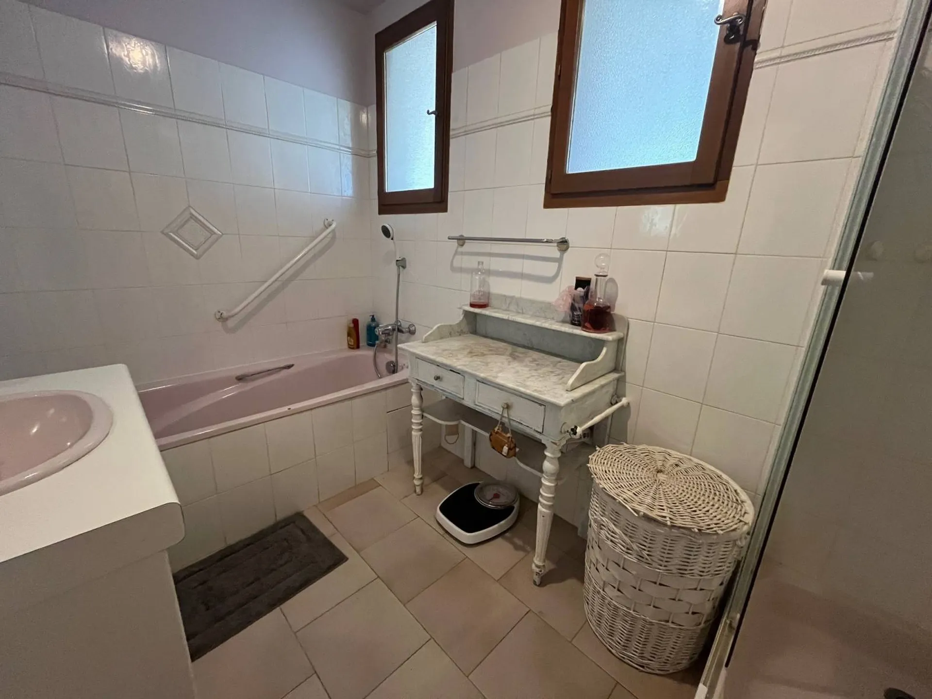 Maison à vendre de plain pied Carnoux en Provence T3 sur terrain de 1115m², avec garage possible extension