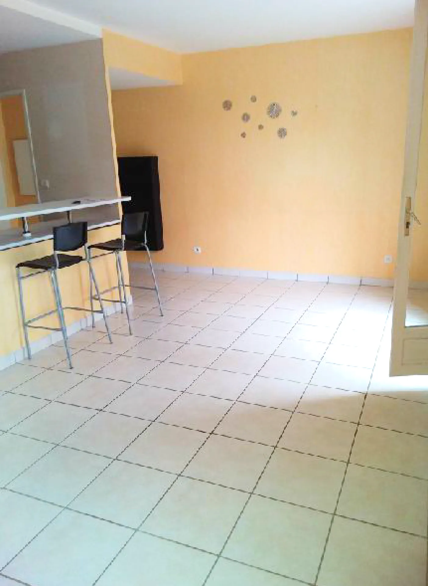 STUDIO VENTE - 114 000 €