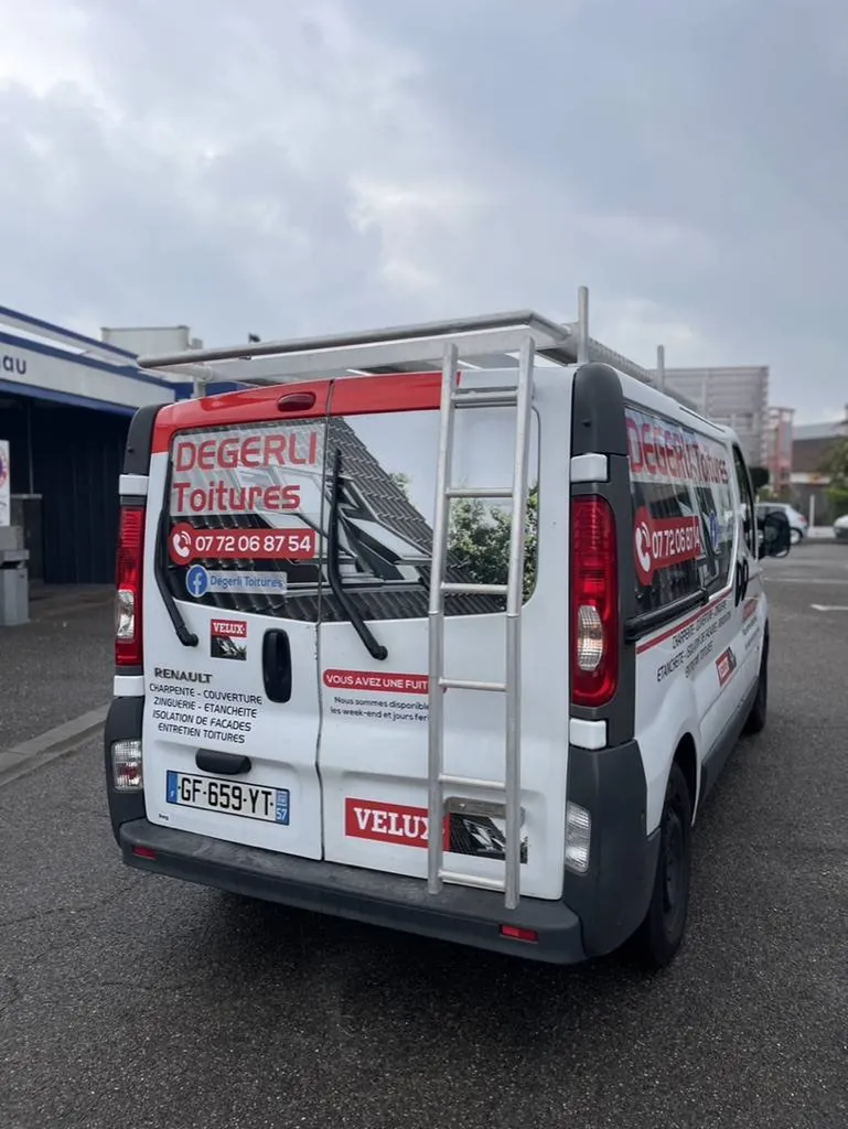 marquage publicitaire renault traffic