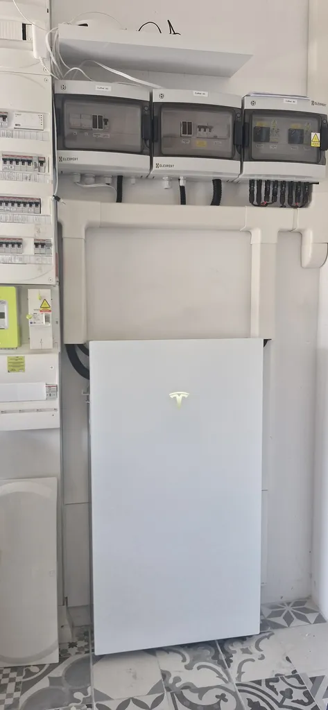 Ô Solaire, Installateur Certifié Tesla : Réalisation 9 kWc avec Powerwall à Sanguinet (Landes)