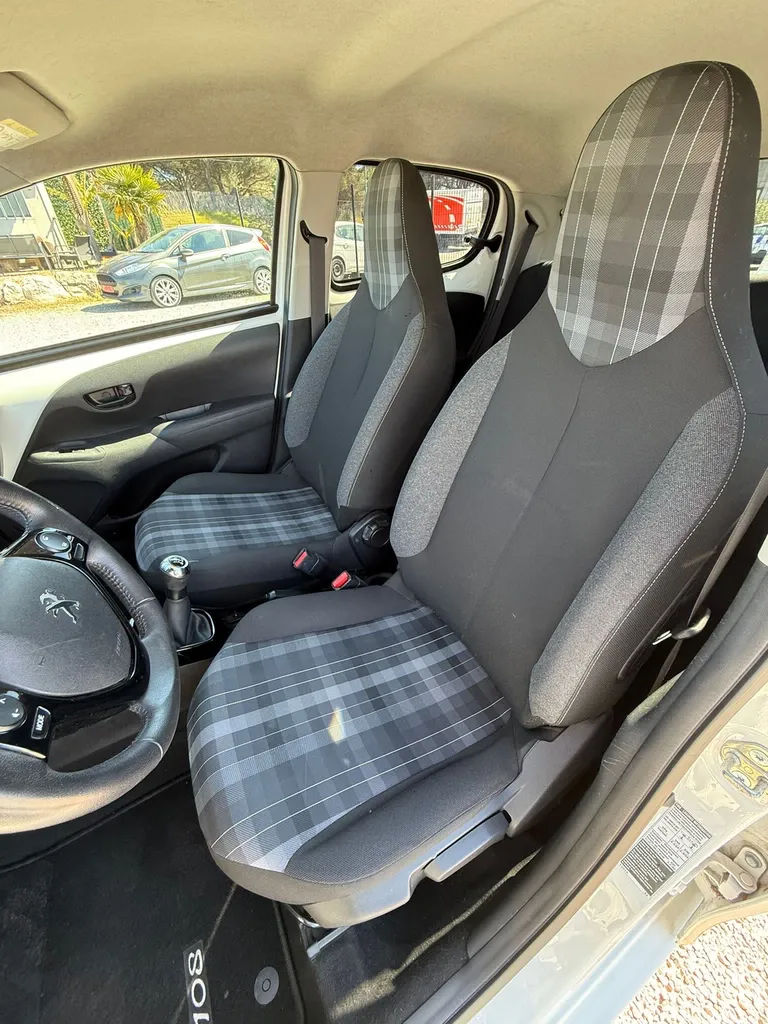 PEUGEOT 108 STYLE 1.0L 72 CV Portes