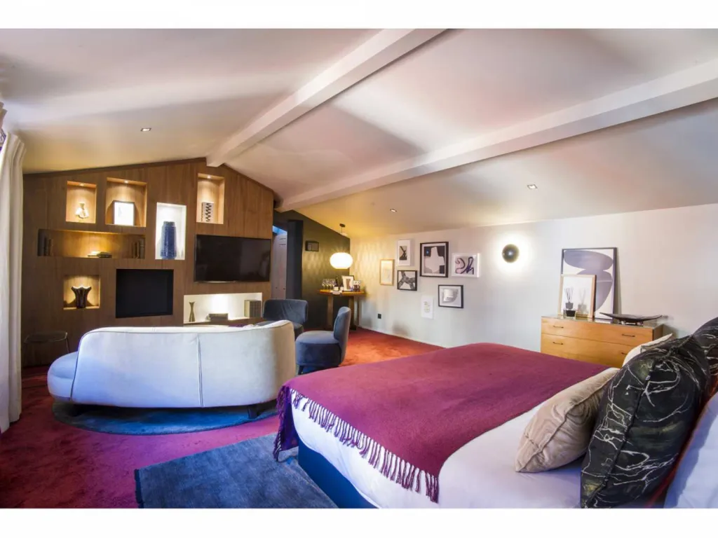 photographe d'architecture intérieure Mihotel La Tour Rose suite collectore bibliothèque