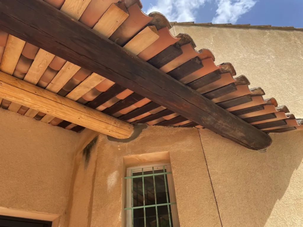 Changement d’une toiture de Auvent d’une maison sur Martigues