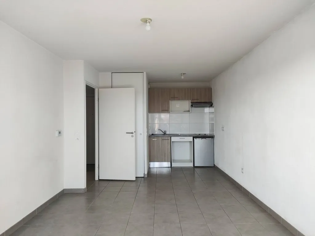 Sympathique T2 avec Balcon et Parking à Lalande  
