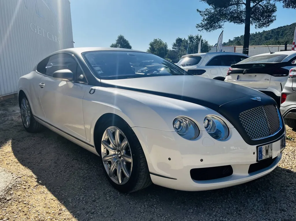 Réaliser un covering sur une Bentley à Brignoles dans le Var près de Draguignan