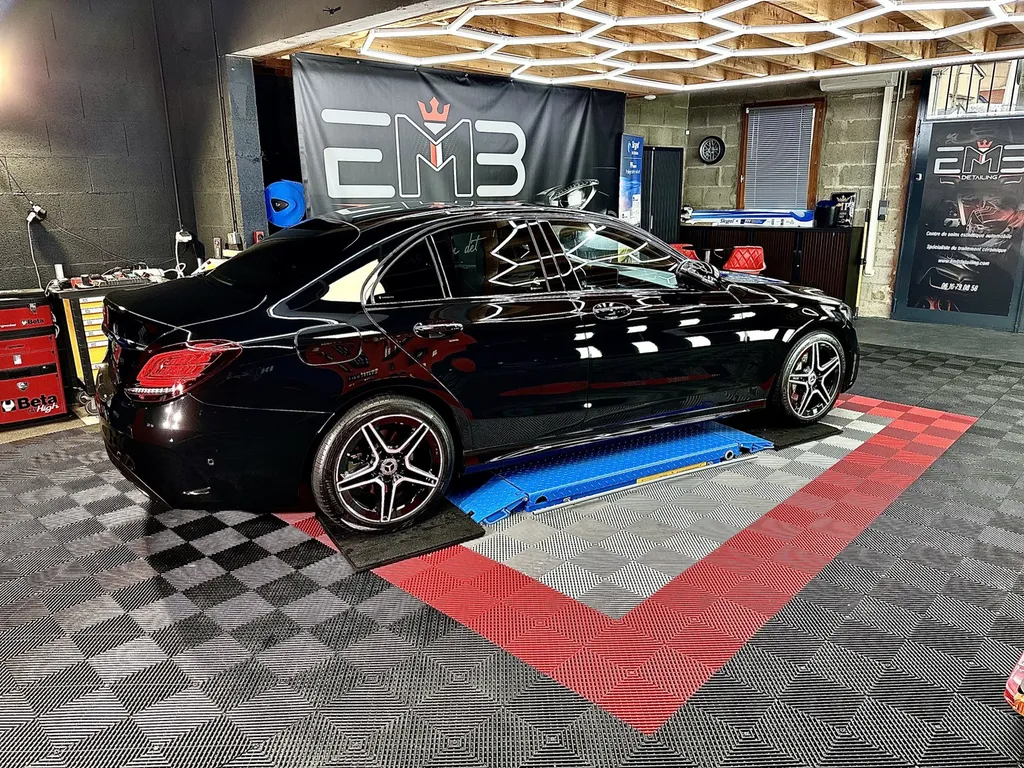 DETAILING protection carrosserie traitement céramique Lyon Mercedes classe C 