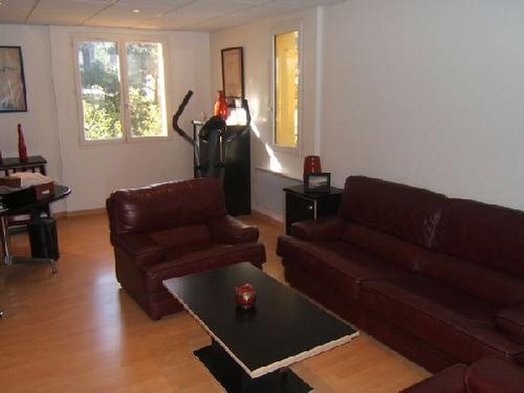 Vente villa Roquefort La Bédoule avec piscine possible deux logements