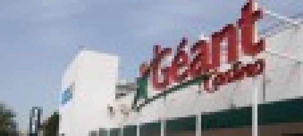 Supermarché Salon de Provence, 13 Geant Casino