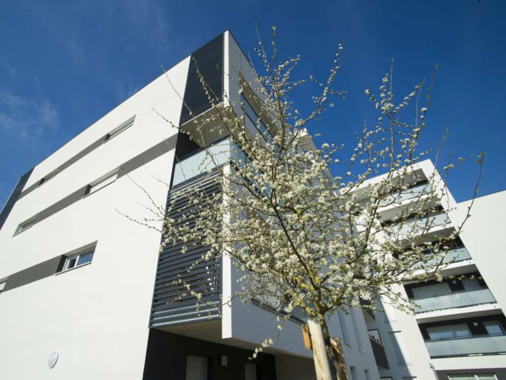 Reportage photographique événementiel inauguration de la Résidence D'Clic Pont-de-Claix facade extérieure