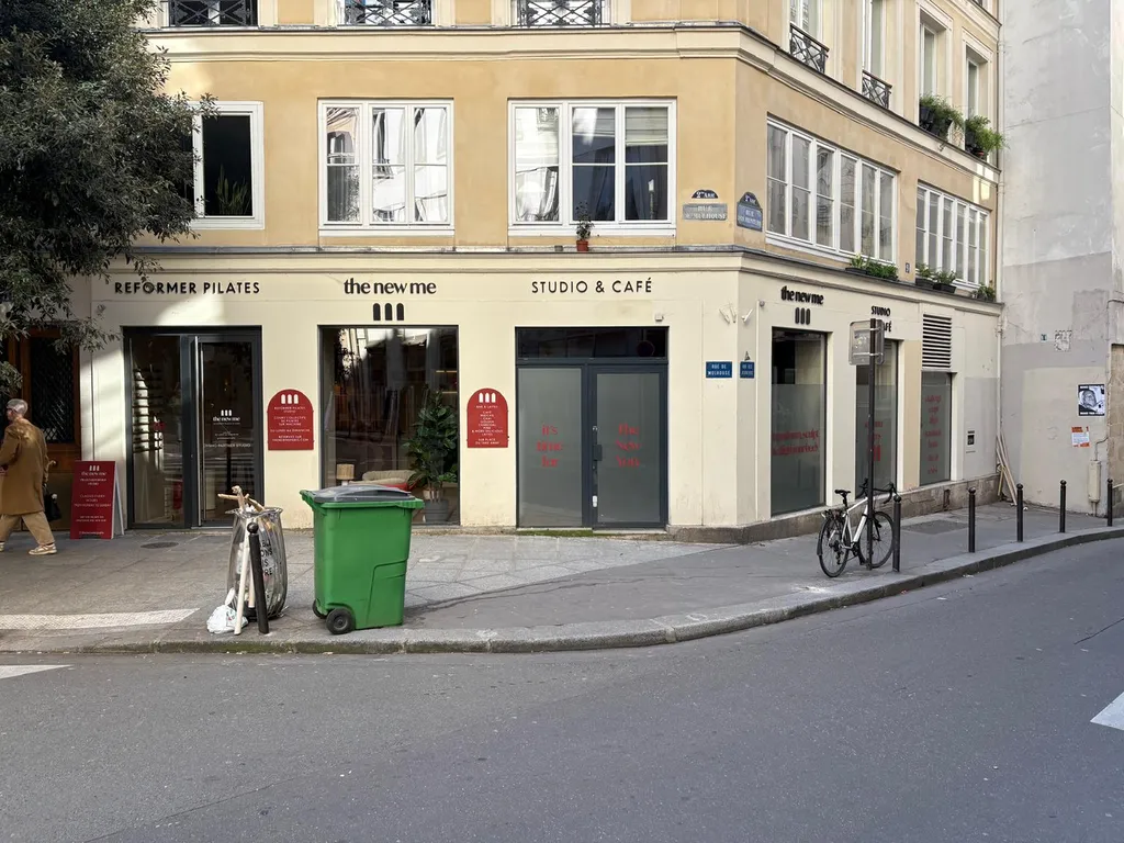 Location - Boutique 150 m², Sentier, Rue de Mulhouse 75002 PARIS