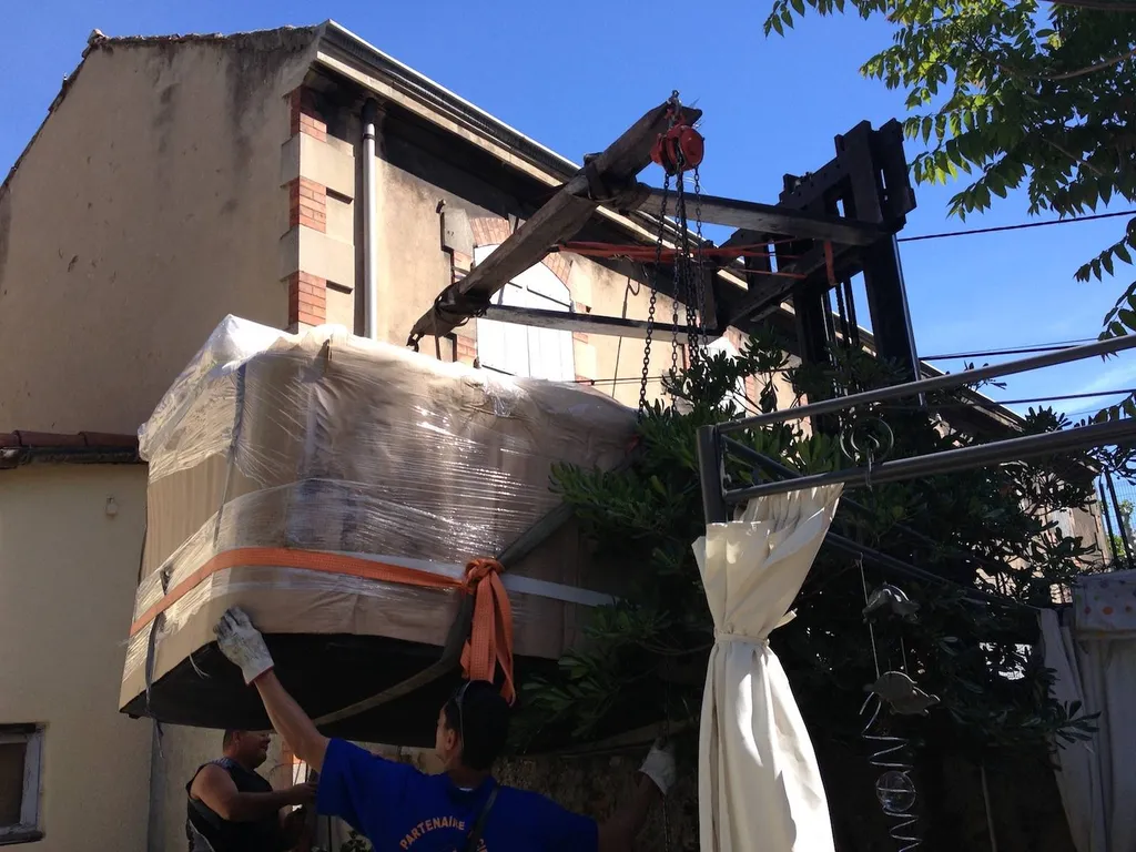 livraison de spa marseille