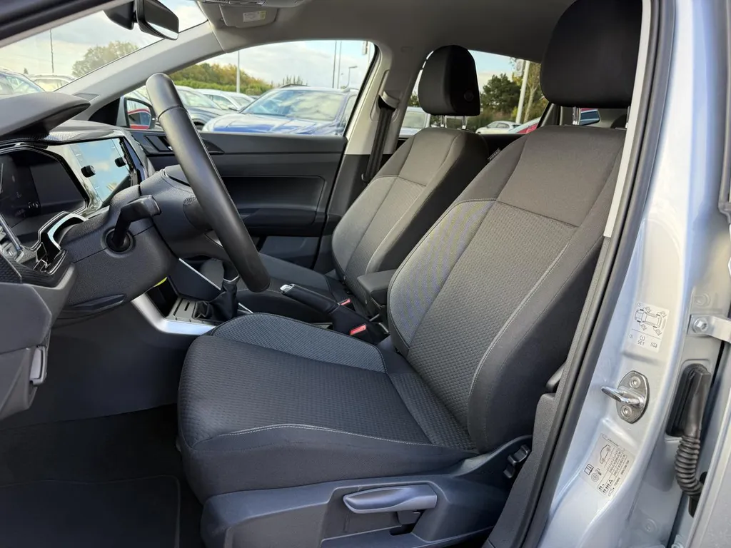 Volkswagen Polo d'occasion à prix bas chez votre concessionnaire à proximité de Le Havre et Rouen Normandie