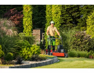 Employer un jardinier paysagiste CESU à Avignon dans le Vaucluse