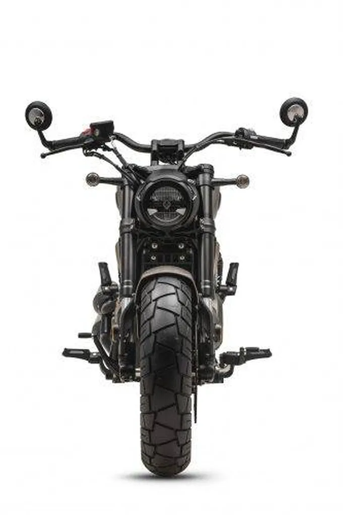 MOTO NEUVE BENDA CHINCHILLA 500SIX FOURS LES PLAGES