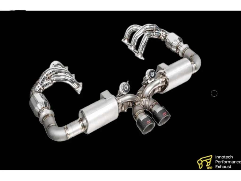 Montage ligne d'échappement sport Supercars