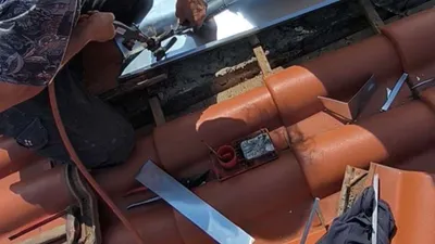 Couvreur professionnel pour réparation urgente de toiture après intempéries à Béziers 34500 dans la région Occitanie