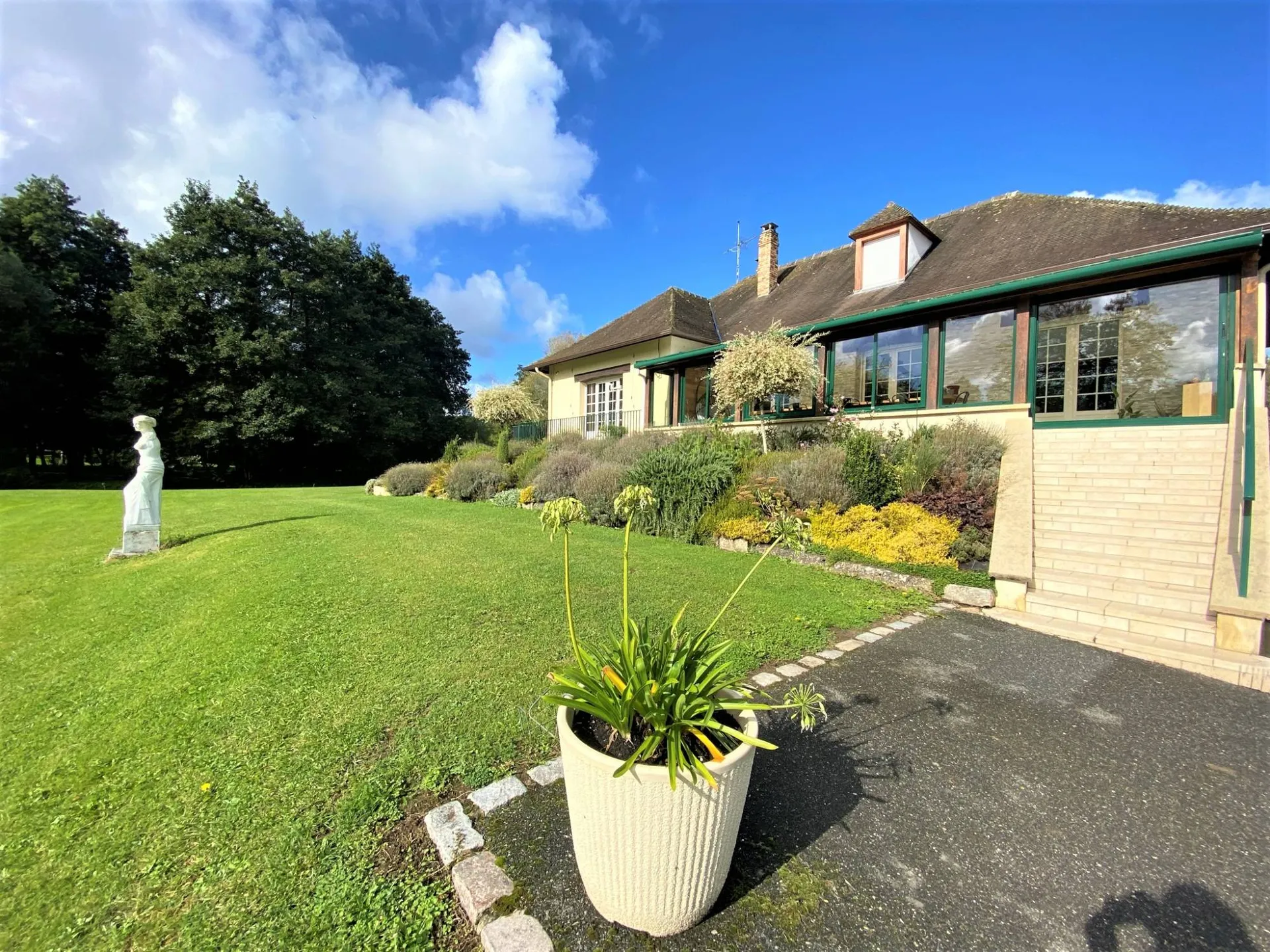 A VENDRE VARENGEVILLE SUR MER