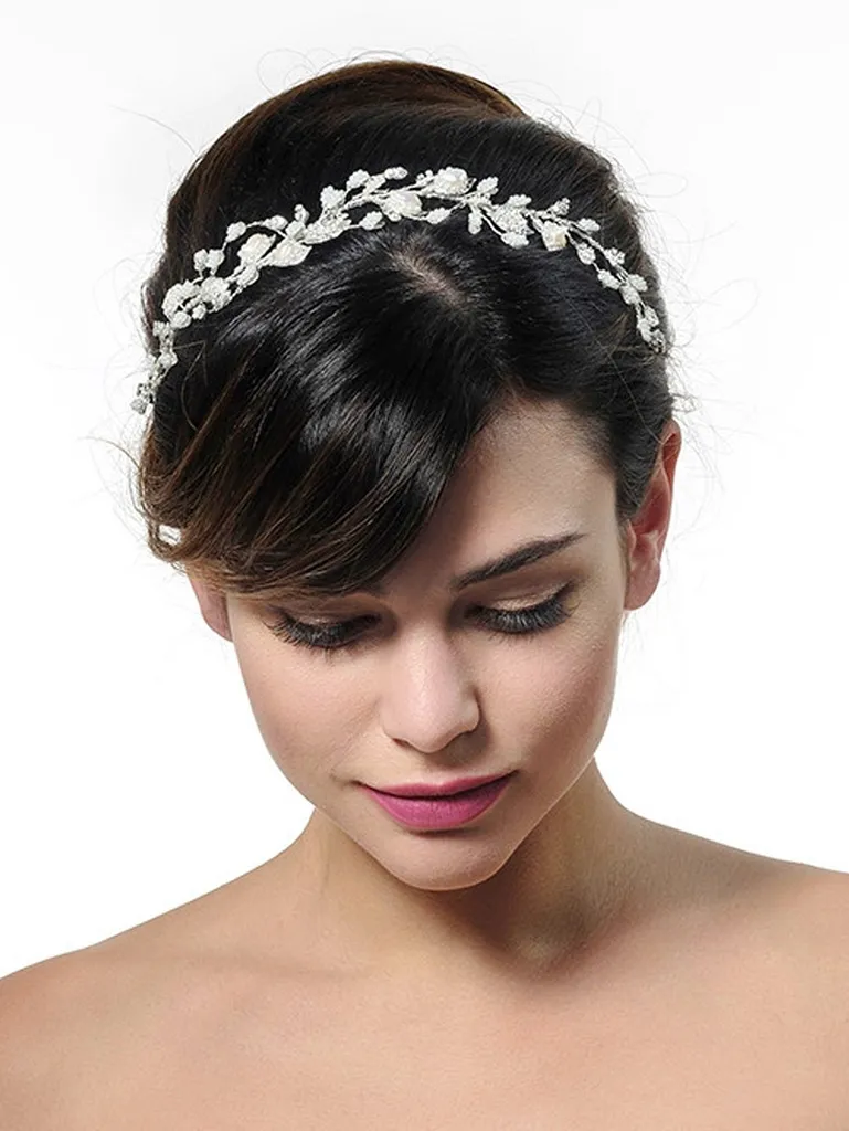 Sert tête en fleurs brillantes pour un mariage Marseille centre-ville