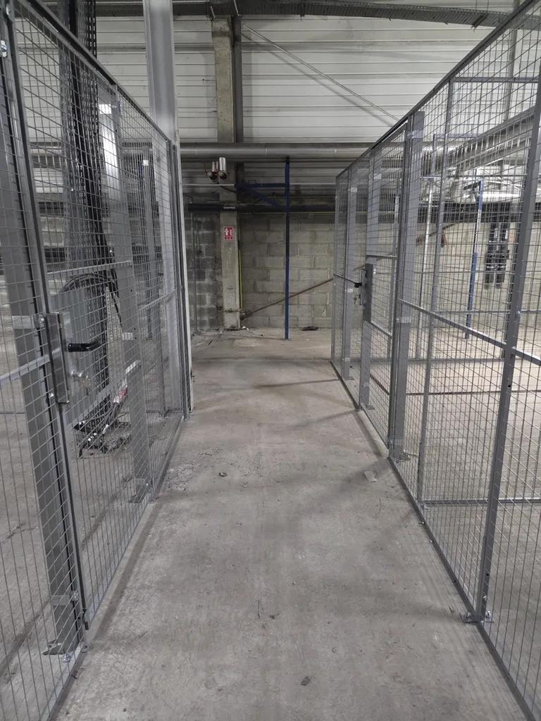 cloison industrielle en acier