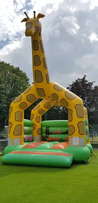 Structure gonflable Girafe château gonflable en vente en occasion