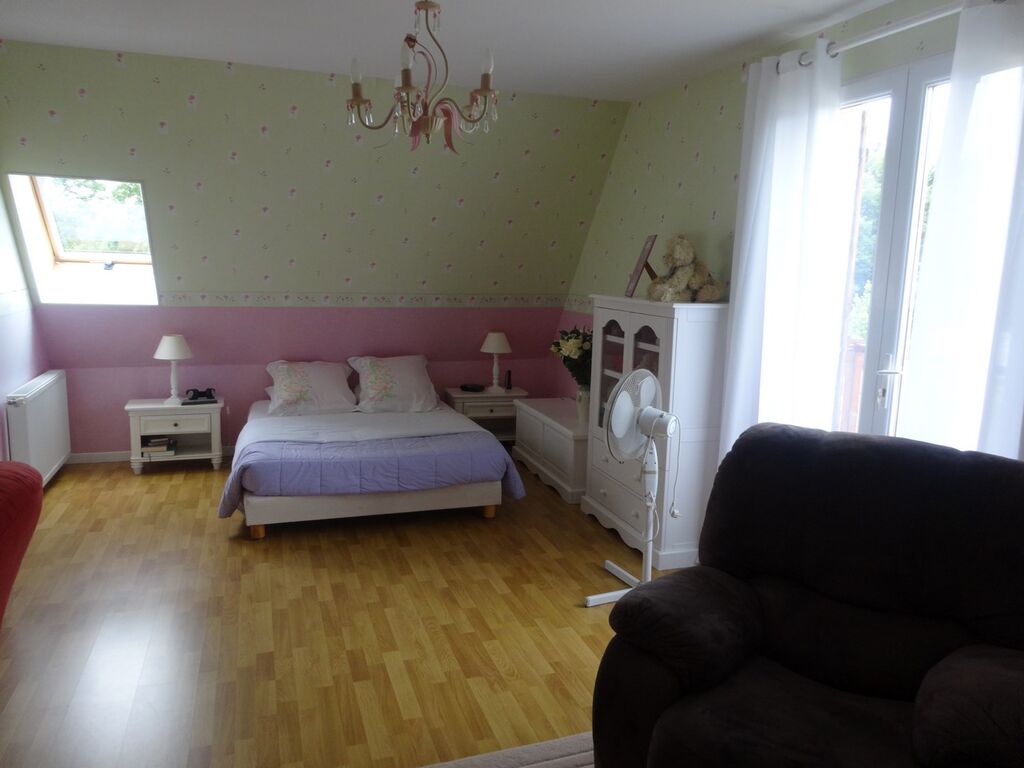 MAISON NORMANDE proche de PONT L'EVEQUE